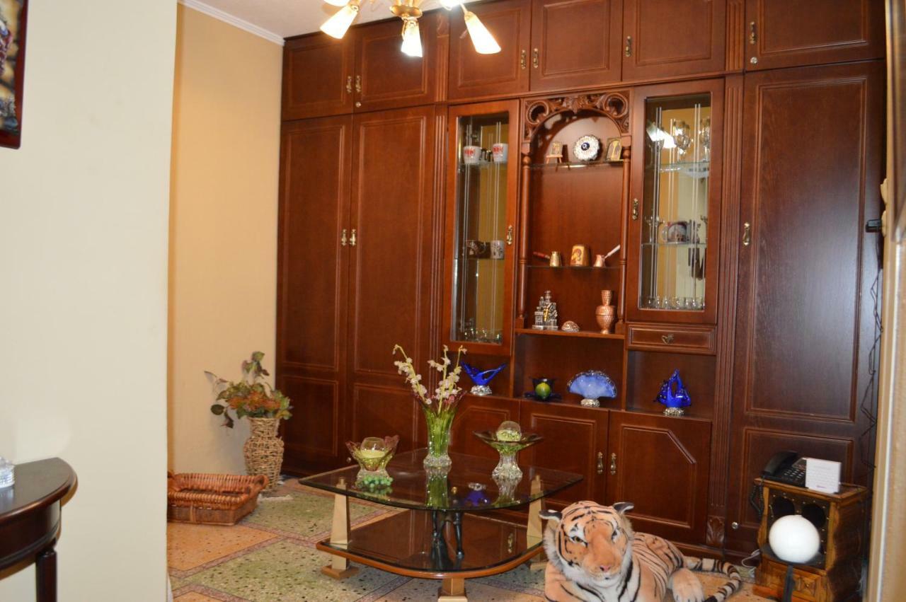 Vila Ss Kekezi Villa Gjirokastër Buitenkant foto